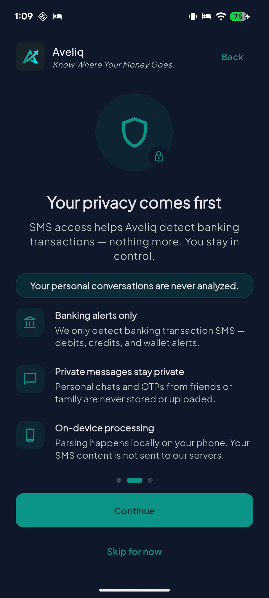 Aveliq privacy-first onboarding — banking alerts only, private messages stay private, on-device processing